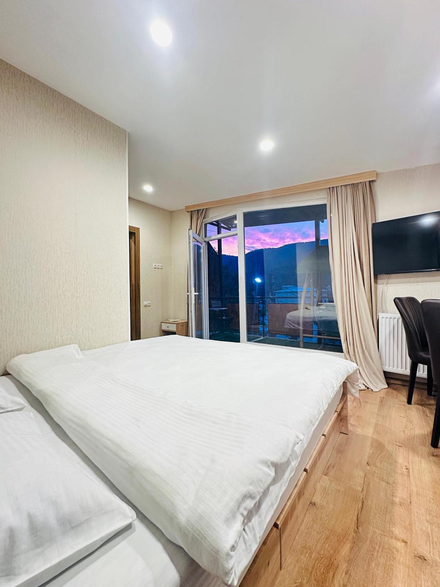 Woodland Borjomi Otel Dış mekan fotoğraf